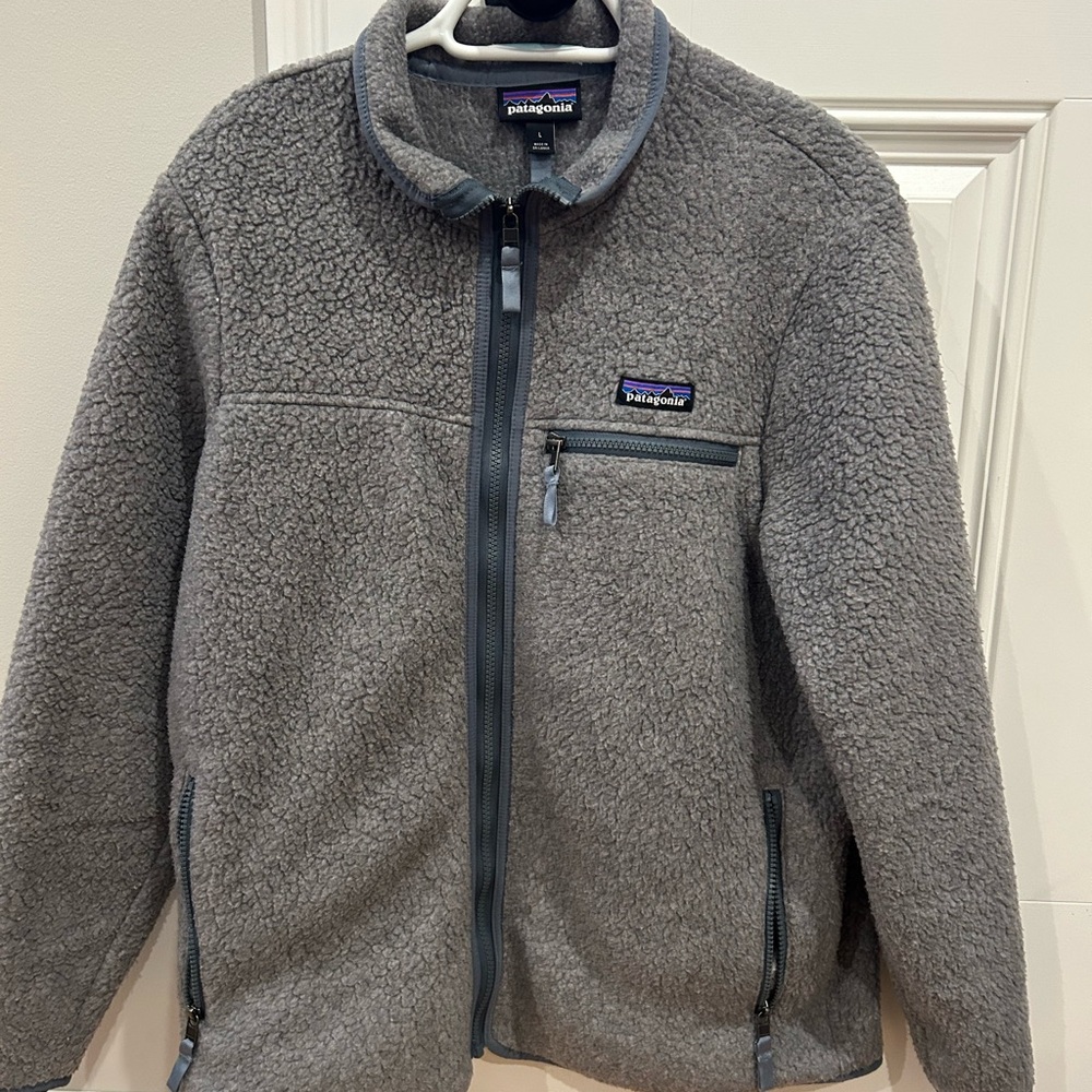 Patagonia Charcoal Fleece Outerwear